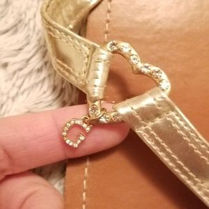Guess Gold Heart flip flops
